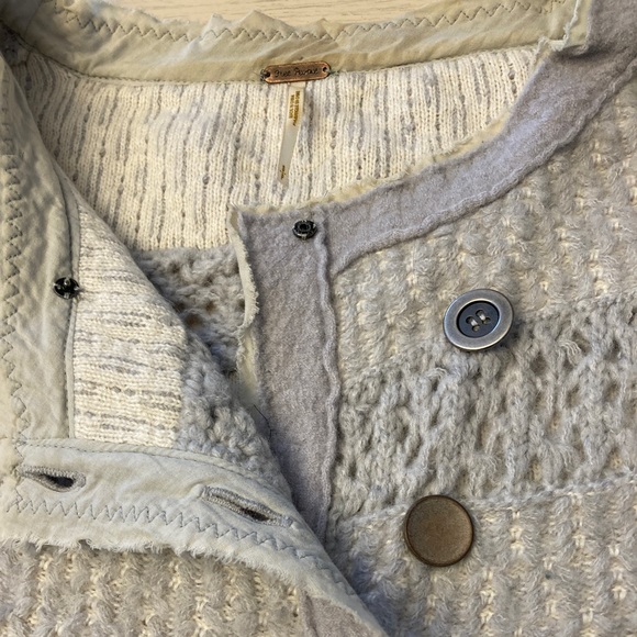 Free People Gray asymmetrical Button Down Wool Blend Sweater Size S - Picture 5 of 10